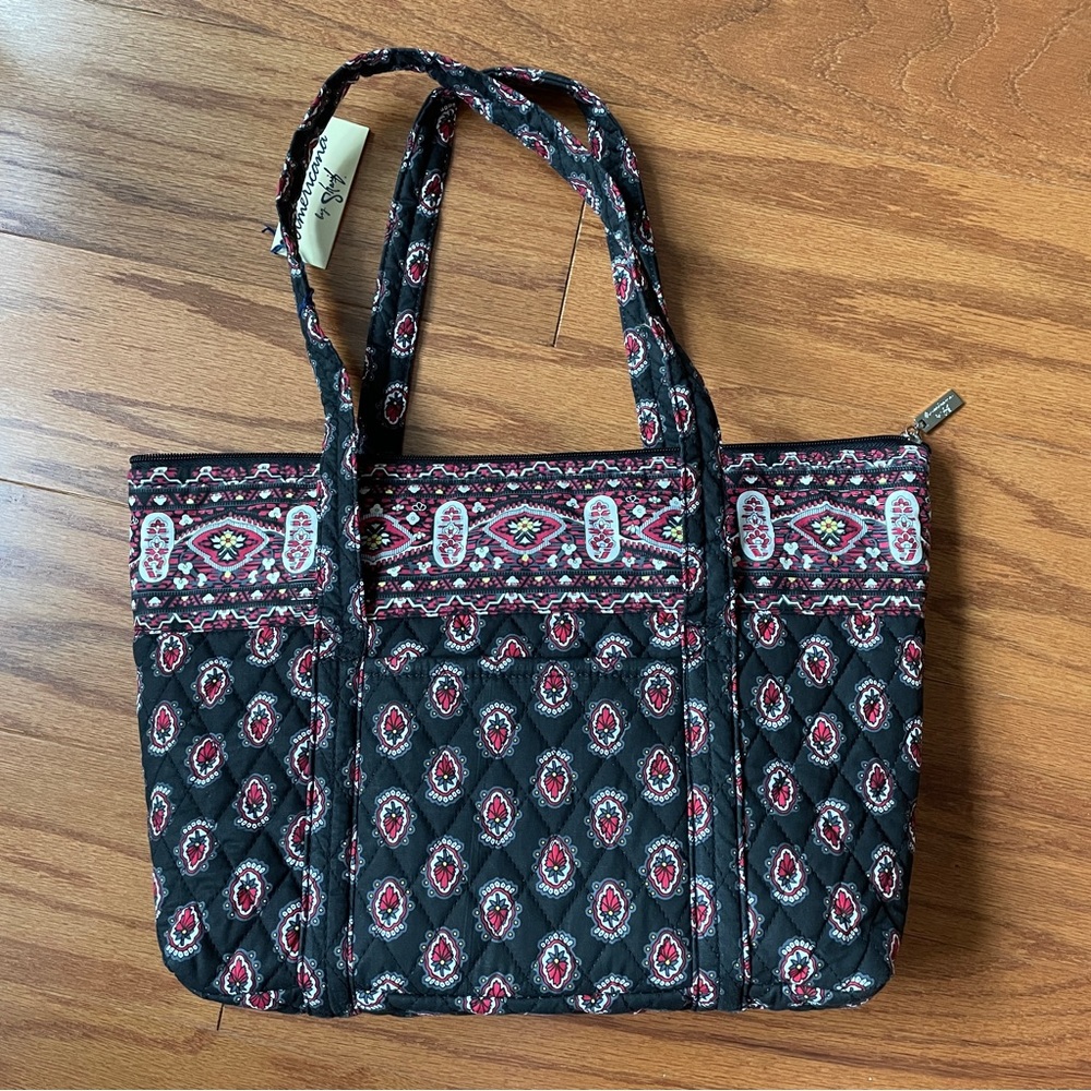 NWT quilted tote bag